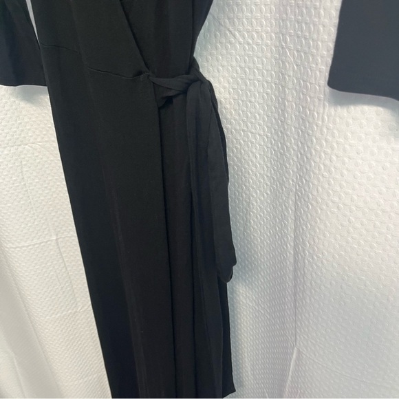 Lulu's Black Full Wrap Jersey Knit Maxi Dress medium - Picture 5 of 7